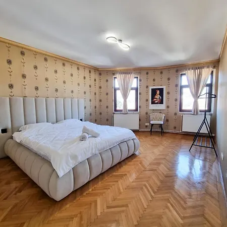 Luxurious With A View In The Old - *