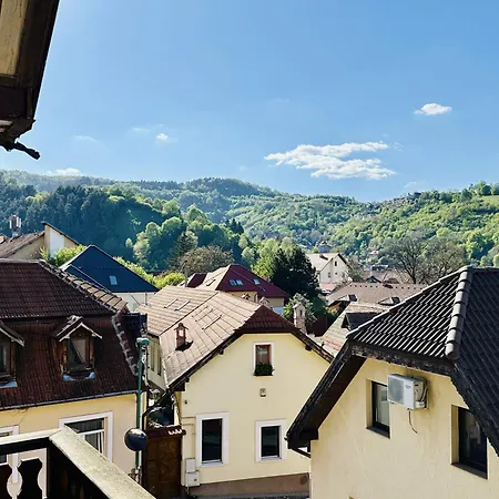 Luxurious With A View In The Old - בראשוב