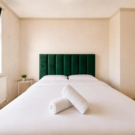 Apartment Luxurious With A View In The Old - Brasov