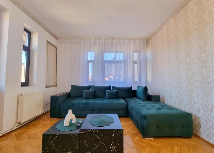 Luxurious With A View In The Old - Brasov